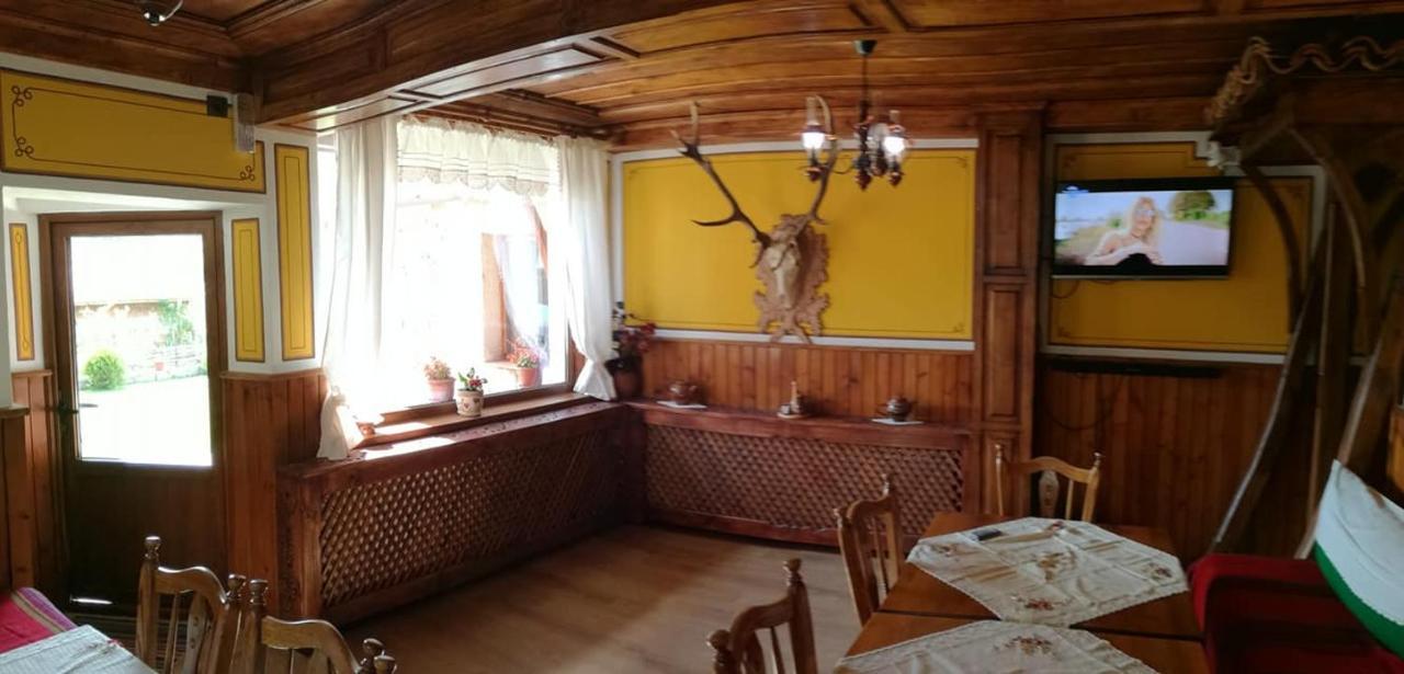 Hotel Радкината Къща Kopriwschtiza Exterior foto