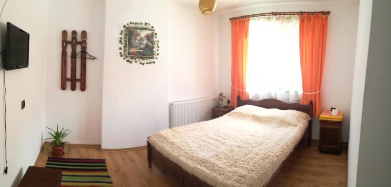 Hotel Радкината Къща Kopriwschtiza Exterior foto