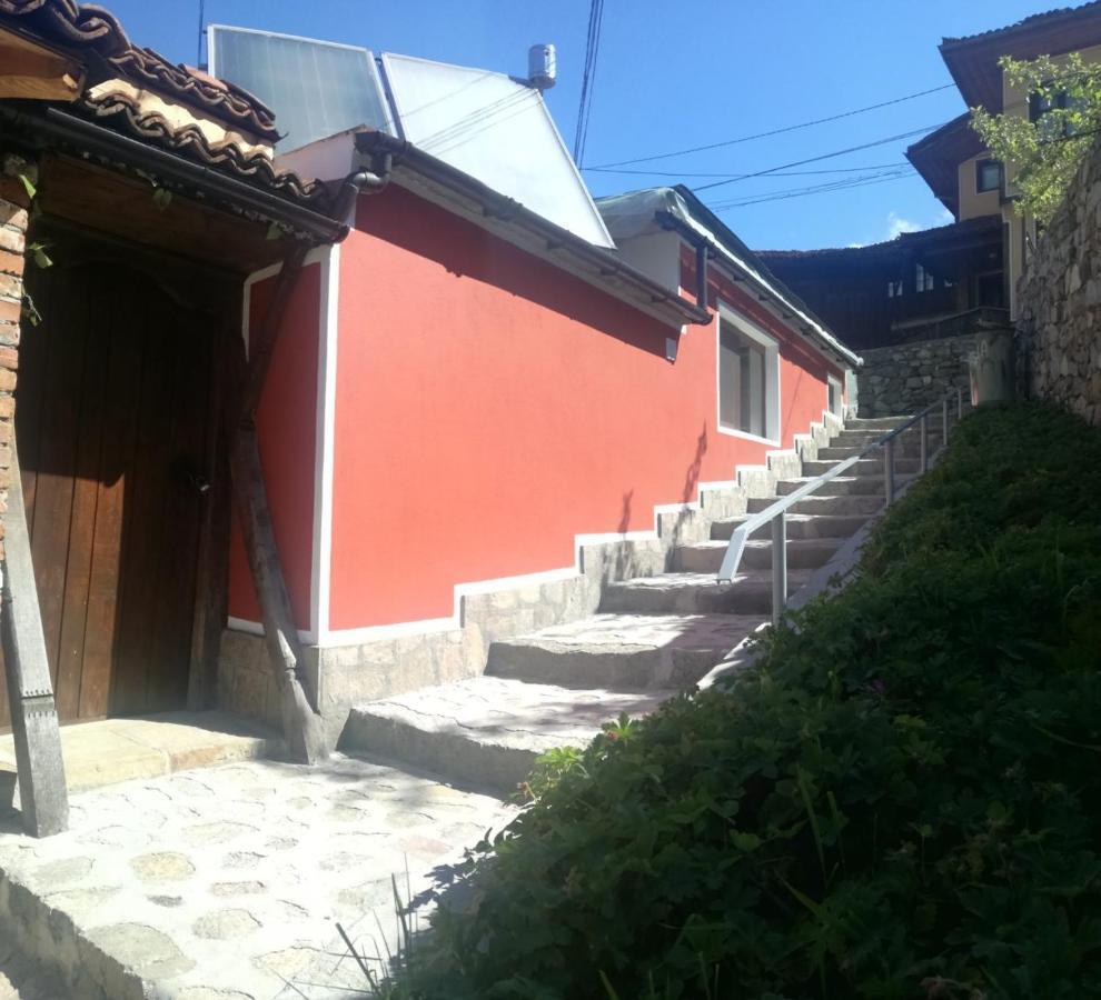 Hotel Радкината Къща Kopriwschtiza Exterior foto