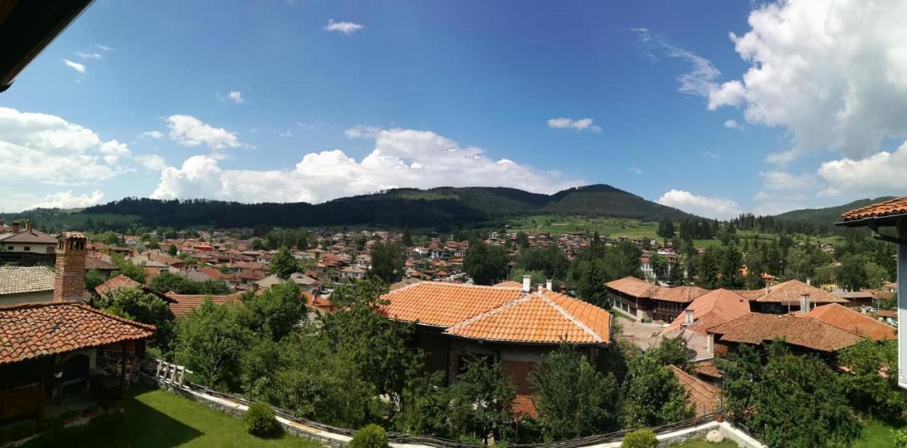 Hotel Радкината Къща Kopriwschtiza Exterior foto